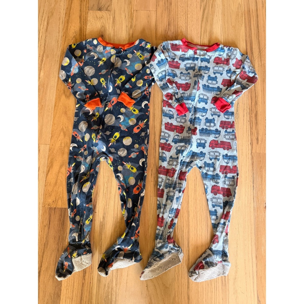 Simple Joys by Carter's Toddler Boys Lot of 2 Footed Pajamas 3T Space Fire Truck